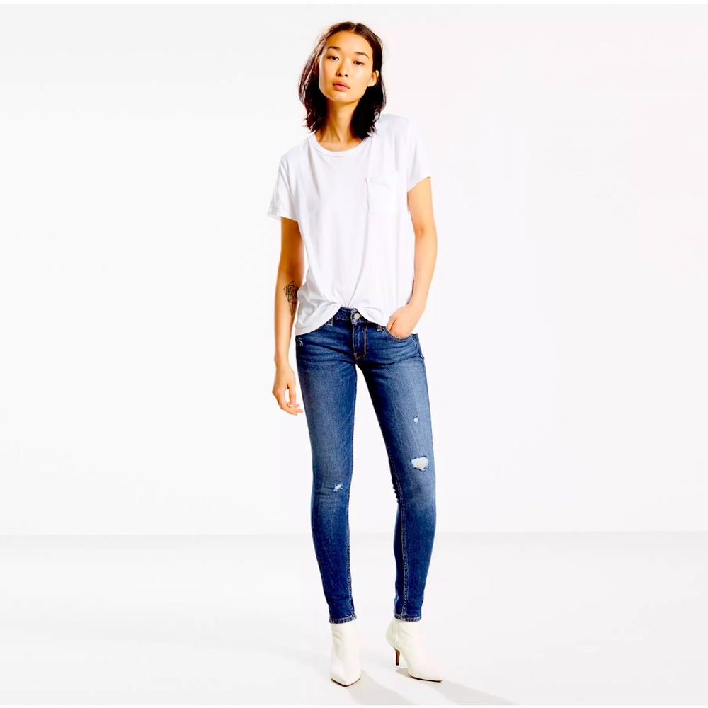 Levi’s Distressed Skinny Jean - Size 30